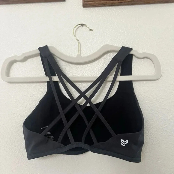 SP Athletics Strappy Gray Minimal‎ Light Compression Sport Bra Size Medium Cross - Picture 6 of 7